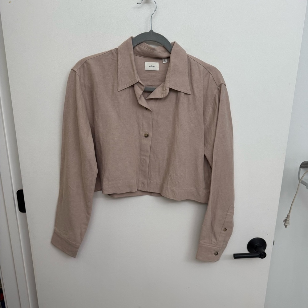 Wilfred Proposal Linen Button-Up Crop-Up Shirt